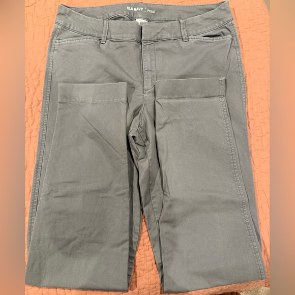 Gray pixie pants - Picture 3 of 6